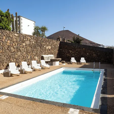 Estrella Polar Aparthotel 3*