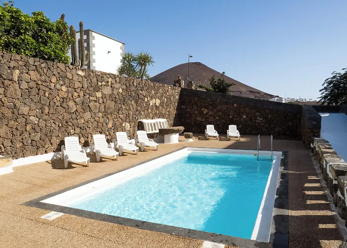 Estrella Polar Aparthotel 3*