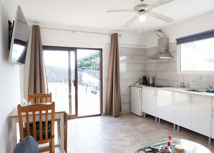 Estrella Polar Aparthotel 3*